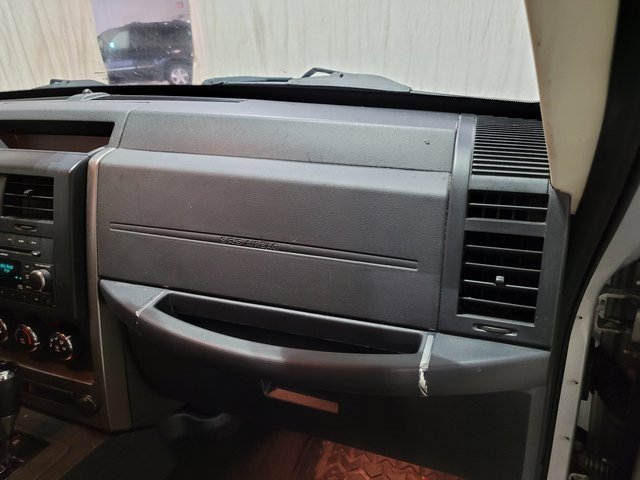 Used 2012 Jeep Liberty Sport image 46