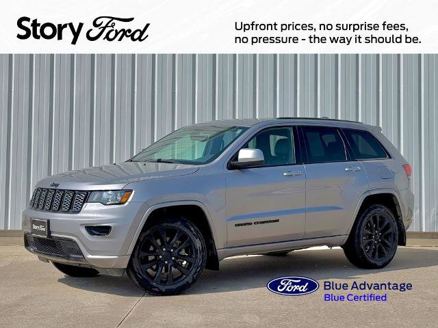 Used 2019 Jeep Grand Cherokee Altitude AWD/4WD image 1