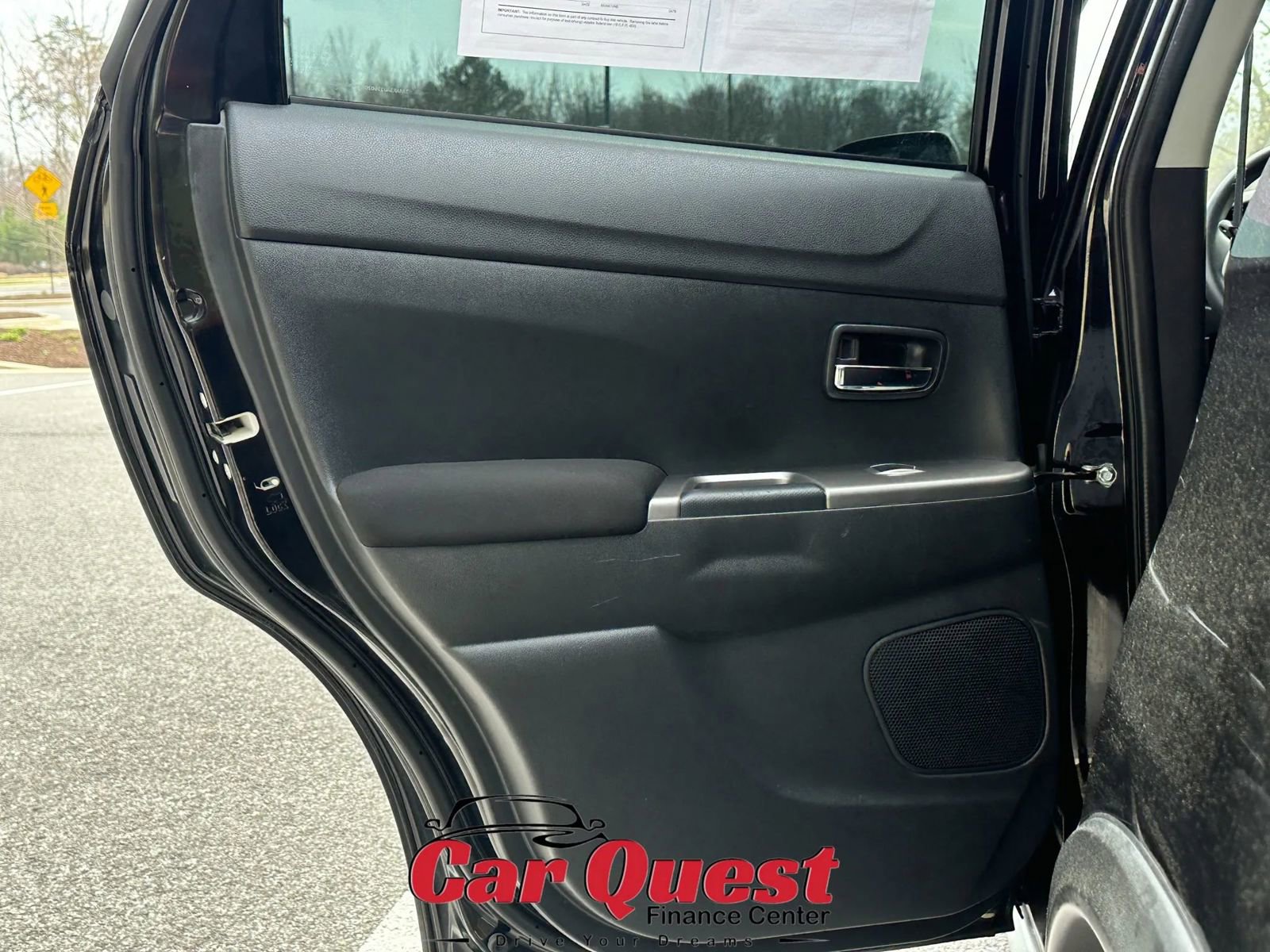 Used 2018 Mitsubishi Outlander Sport ES image 13