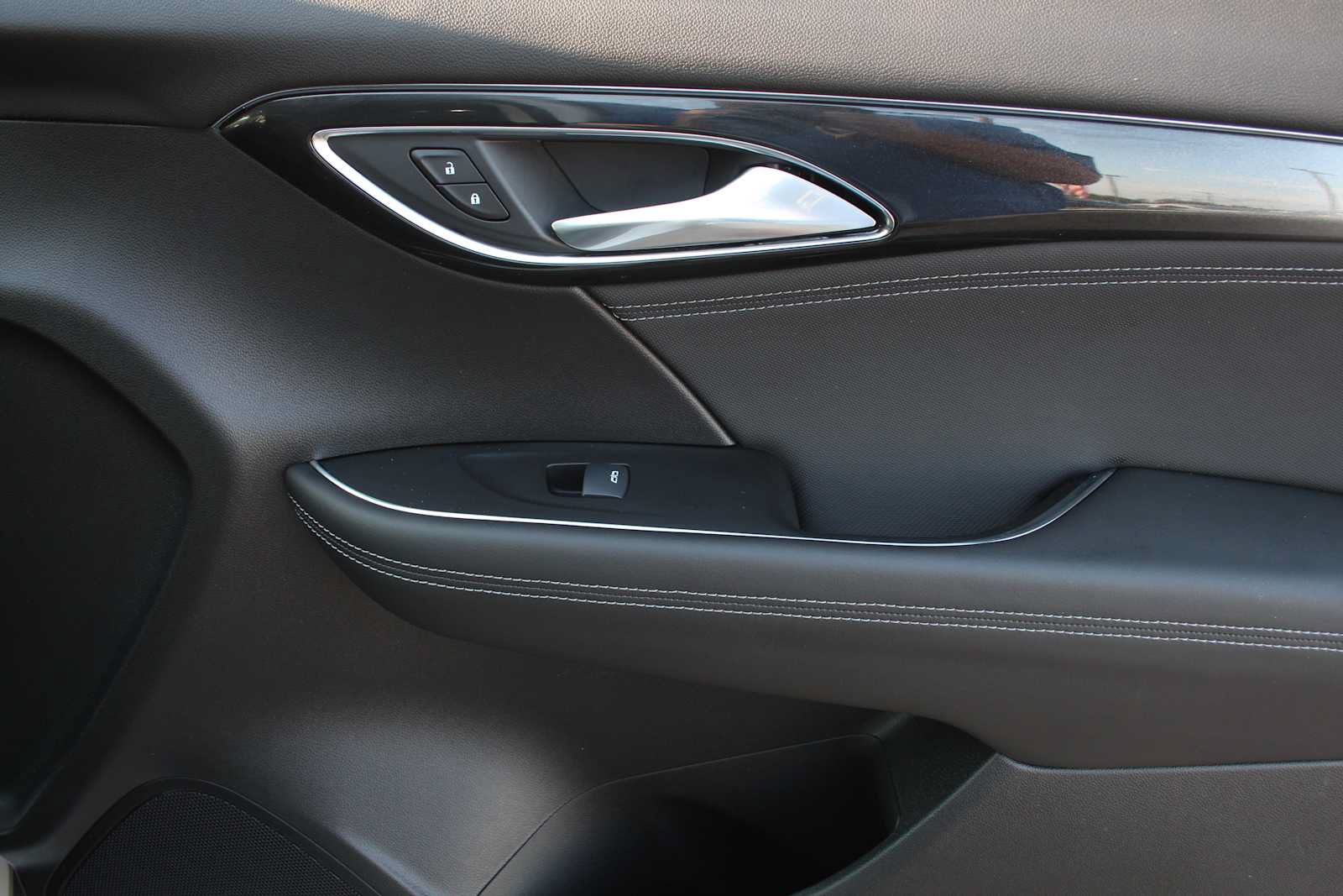 New 2026 Buick Envision Preferred AWD/4WD image 17