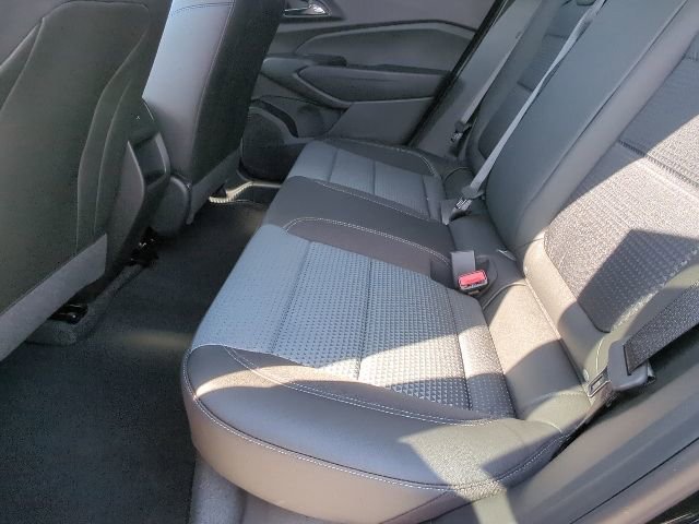 New 2026 Chevrolet Trax LT w/ LT Convenience Package image 20