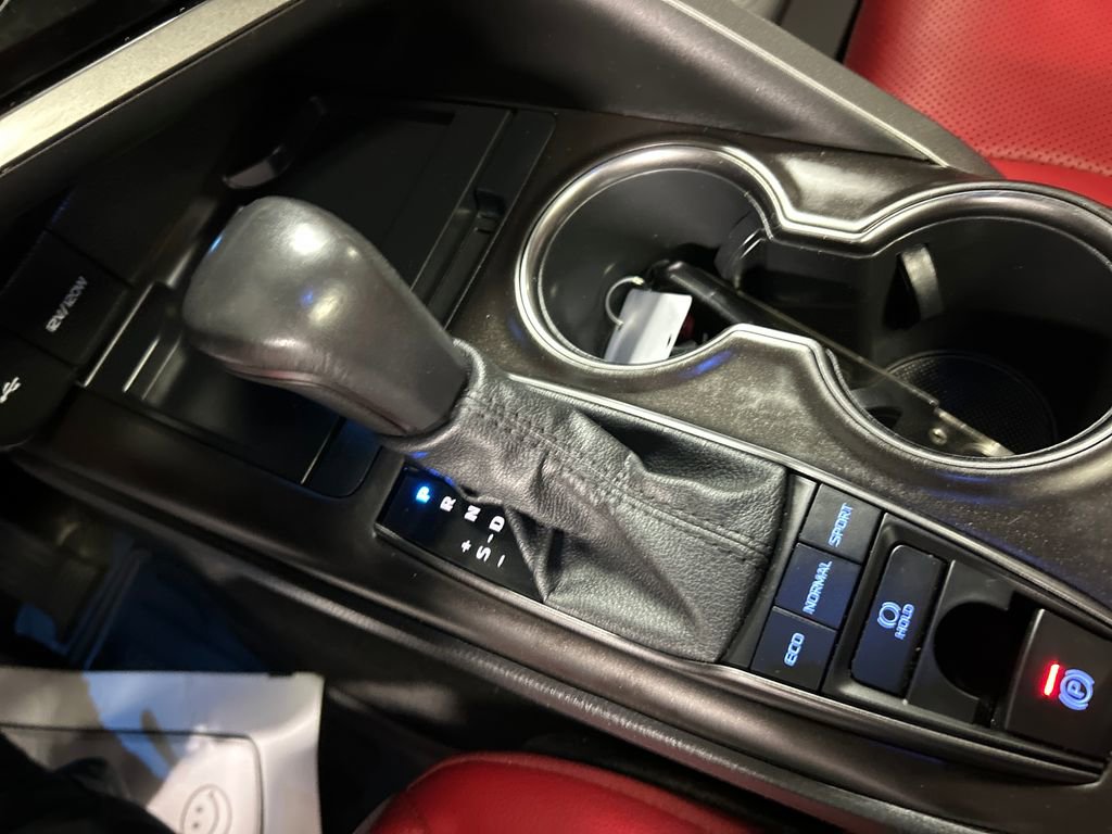 Used 2022 Toyota Camry XSE w/ Navigation Package image 18
