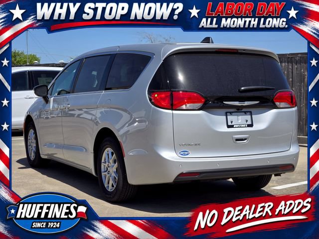 New 2026 Chrysler Voyager LX FWD image 4