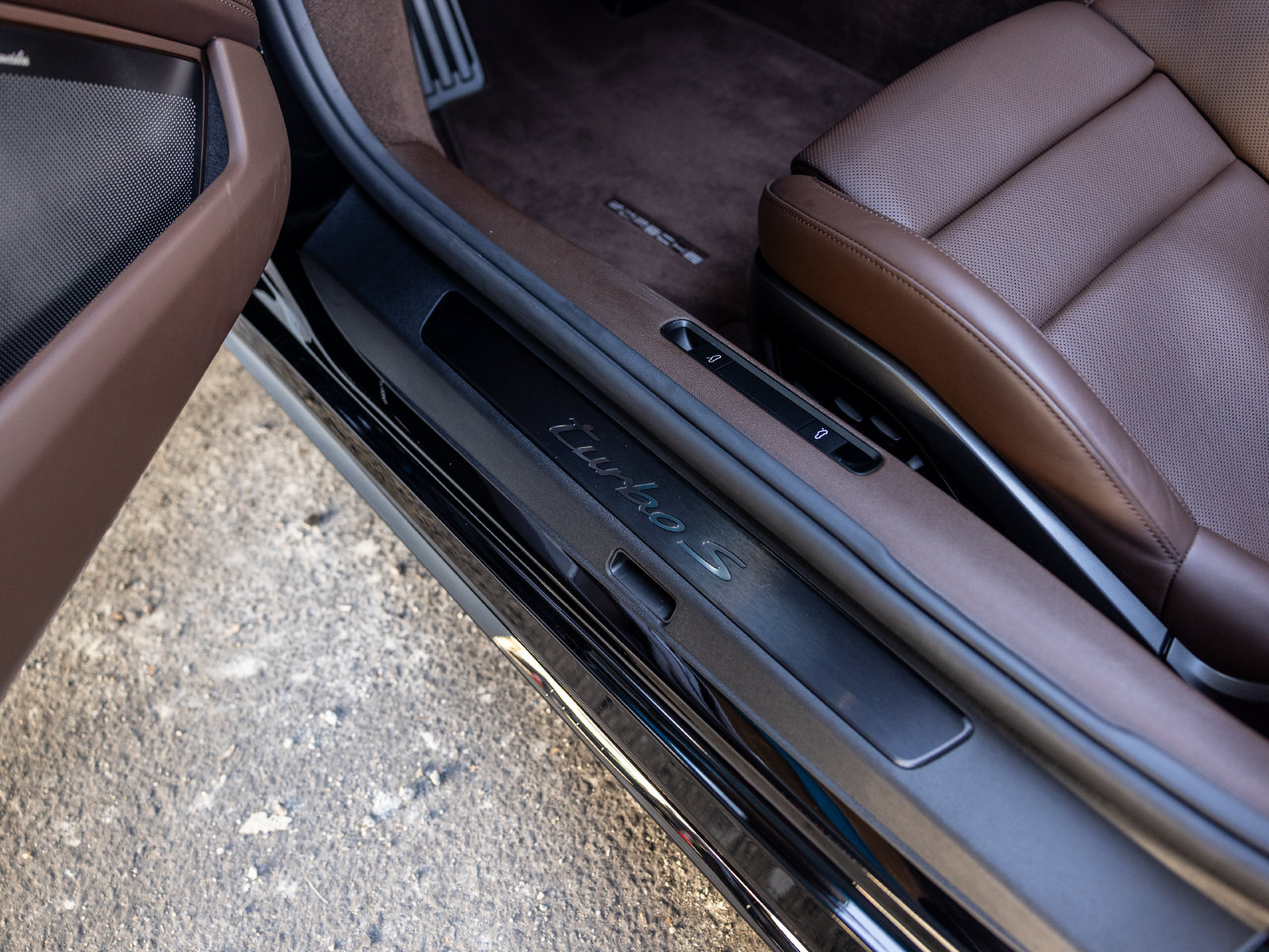 Certified 2026 Porsche 911 Turbo S AWD/4WD image 44