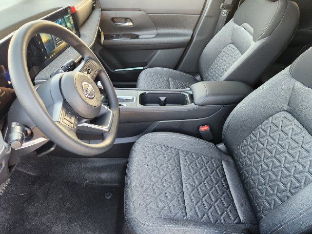 New 2027 Nissan Kicks SV FWD image 12