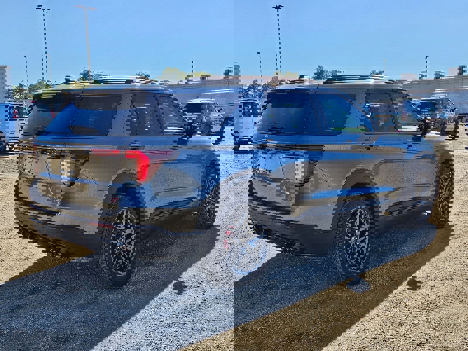 Used 2025 Ford Explorer ST w/ Sun And Sound Package image 6