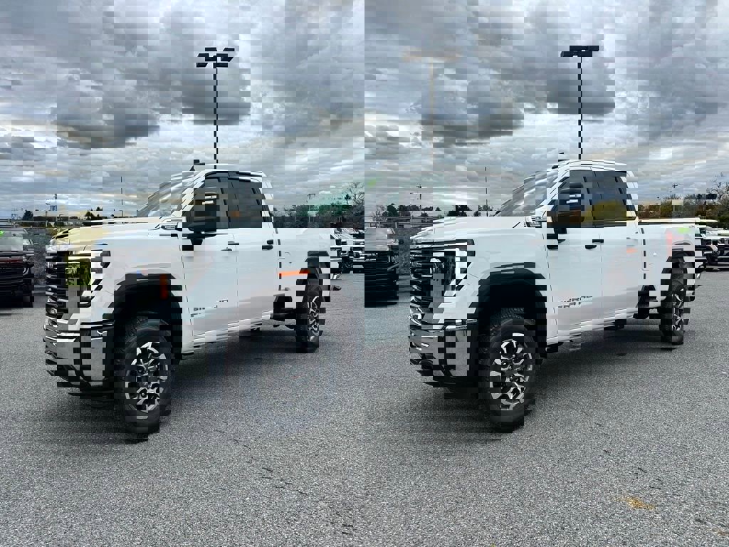 New 2026 GMC Sierra 3500 Pro image 2