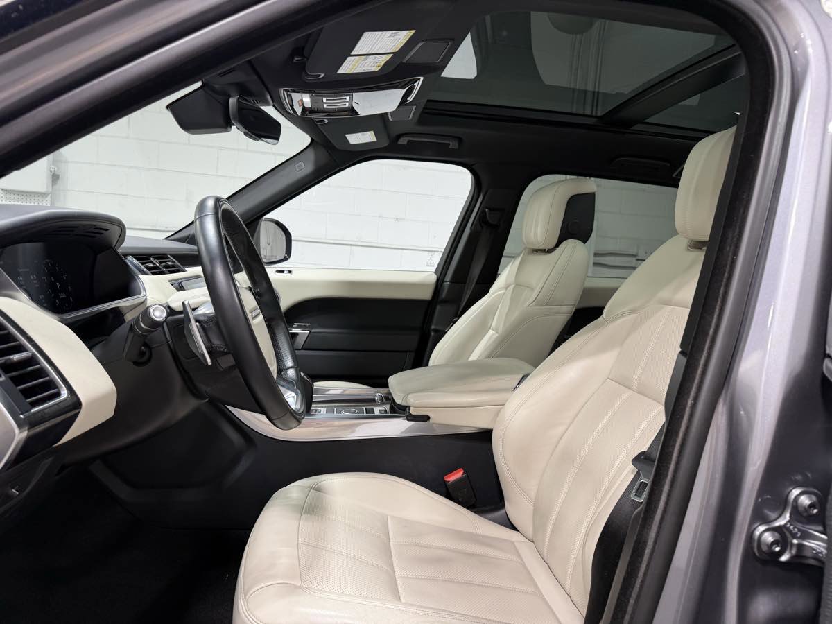 Used 2022 Land Rover Range Rover Sport HSE Silver Edition image 16