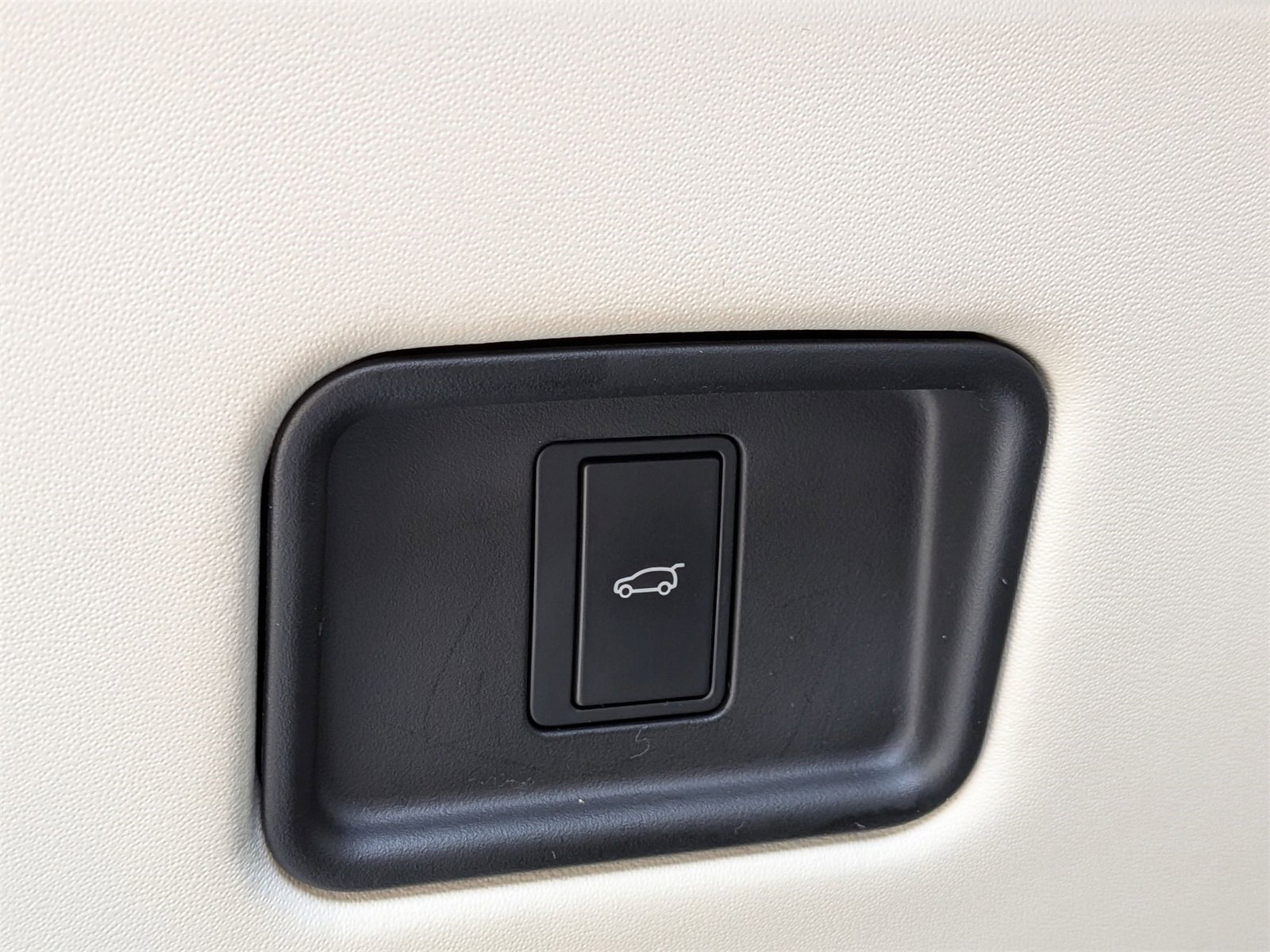 Used 2023 Land Rover Range Rover SE image 17