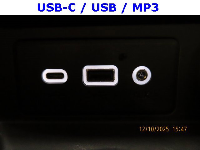 Used 2022 GMC Terrain SLE w/ Driver Convenience Package image 9