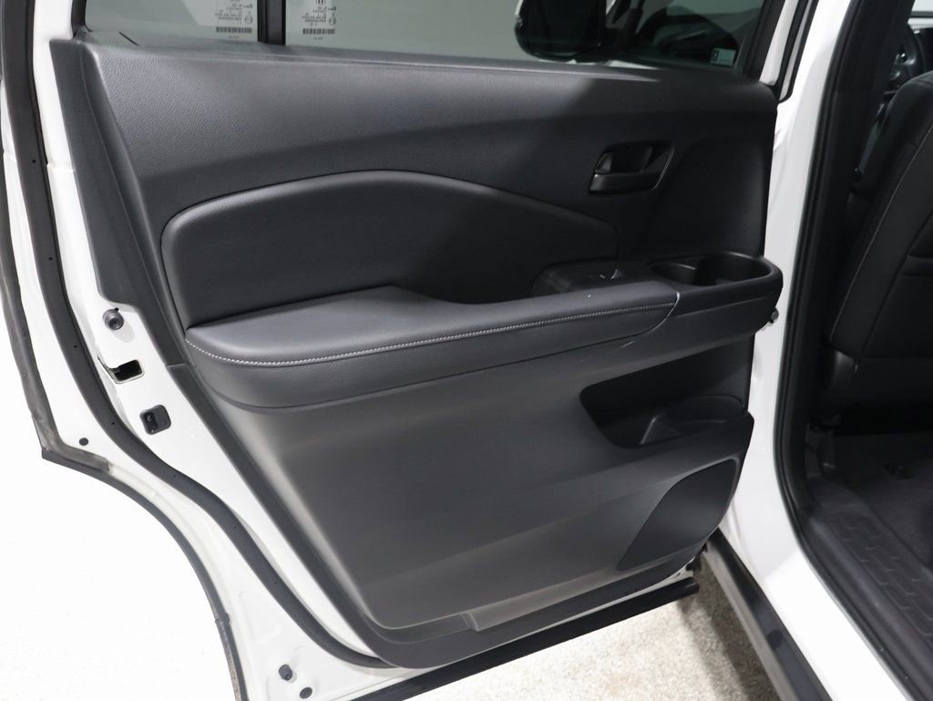 Used 2023 Honda Passport EX-L image 17
