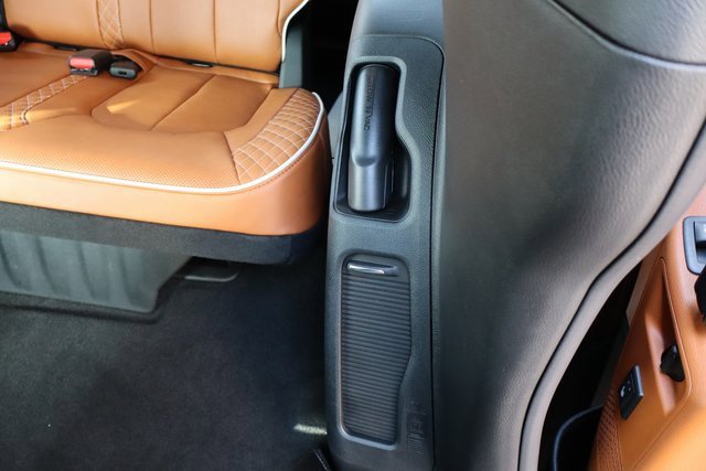 New 2026 Chrysler Pacifica Pinnacle w/ Trailer Tow Group image 58