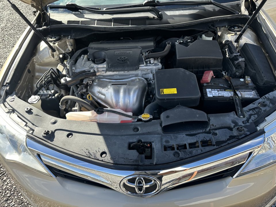 Used 2012 Toyota Camry LE image 19