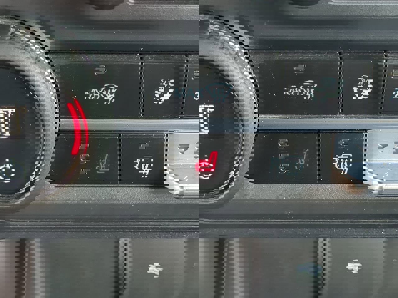 Used 2023 Ford Bronco Black Diamond image 23