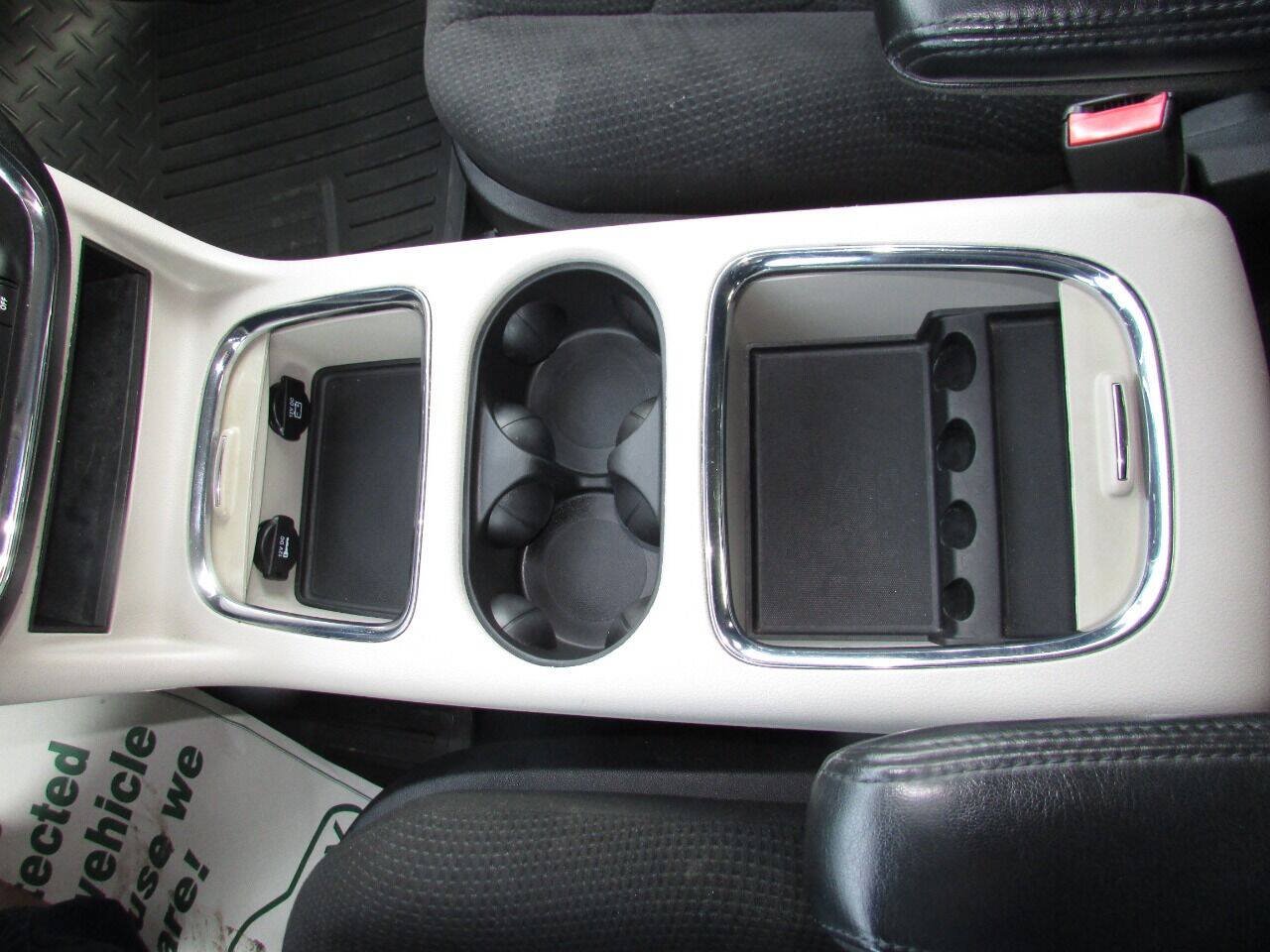 Used 2015 Dodge Grand Caravan SXT FWD image 60