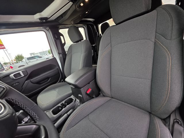 New 2026 Jeep Gladiator Sport AWD/4WD image 24