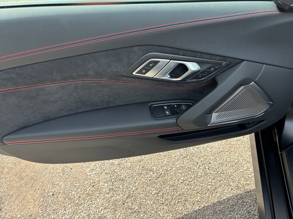 New 2026 BMW Z4 M40i RWD image 10