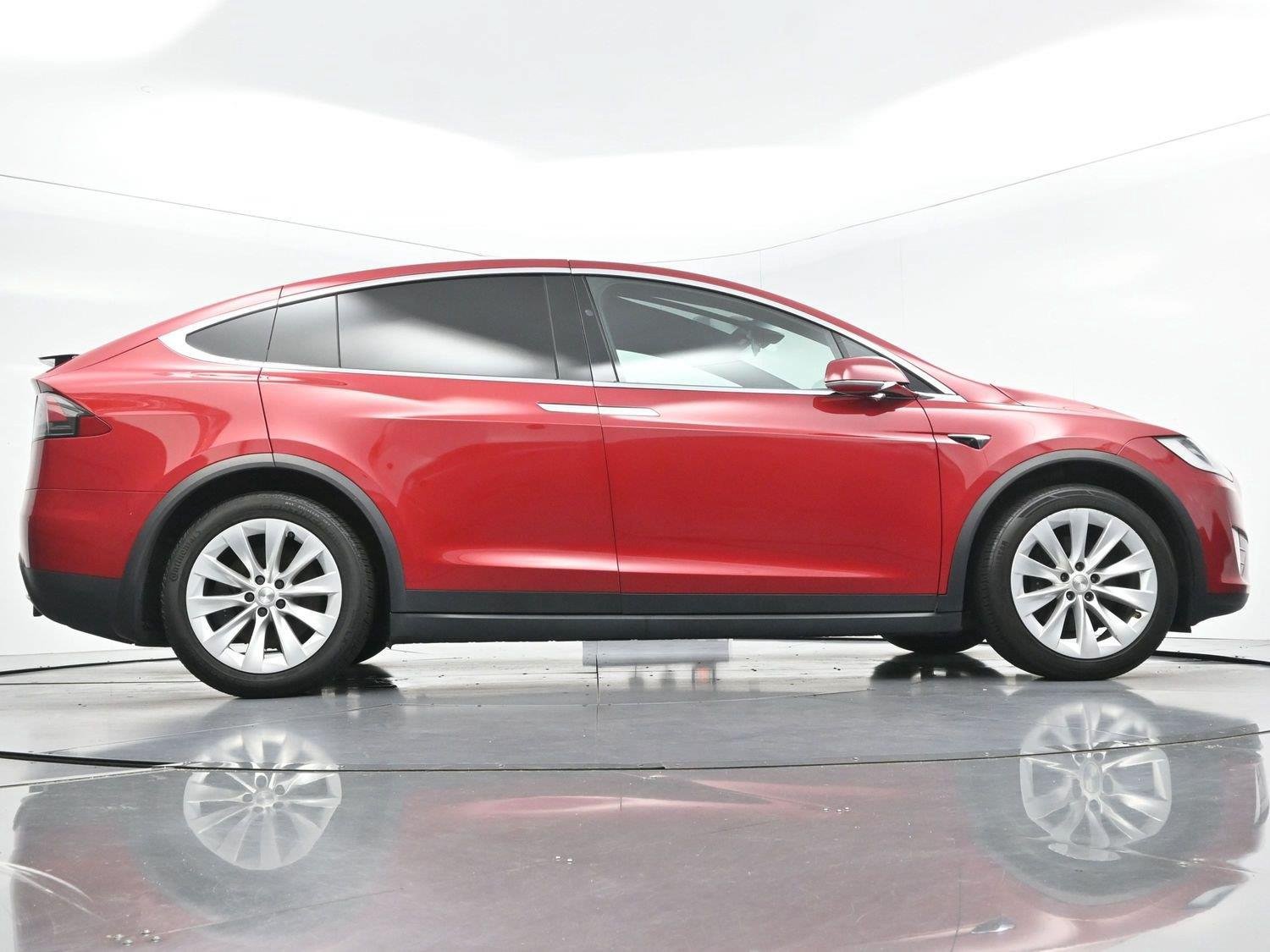 Used 2021 Tesla Model X Long Range AWD/4WD image 54