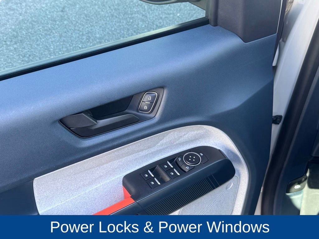 Used 2024 Ford Maverick XLT image 10