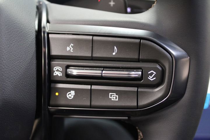 New 2026 GMC Terrain AT4 w/ Convenience Package III image 34