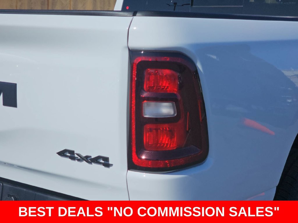 New 2027 RAM 1500 Express AWD/4WD image 39
