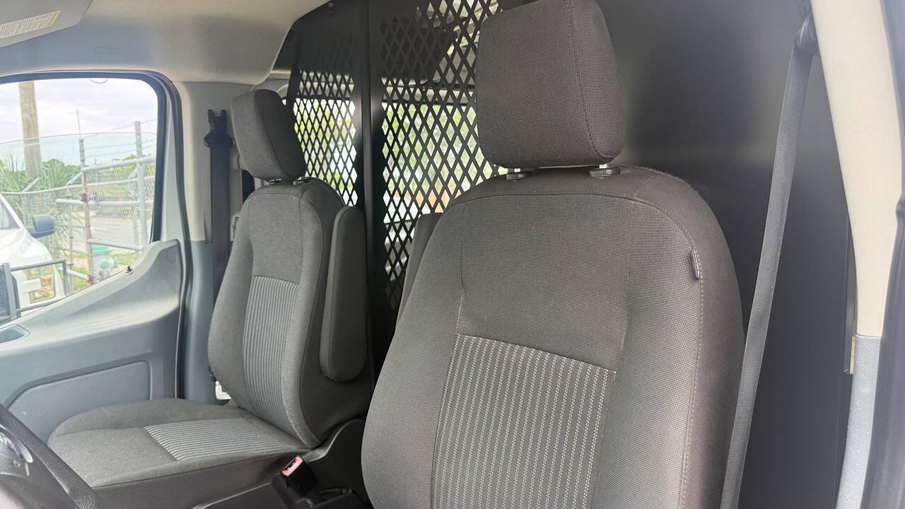 Used 2019 Ford Transit 250 130 Low Roof w/ Exterior Upgrade Package RWD image 11