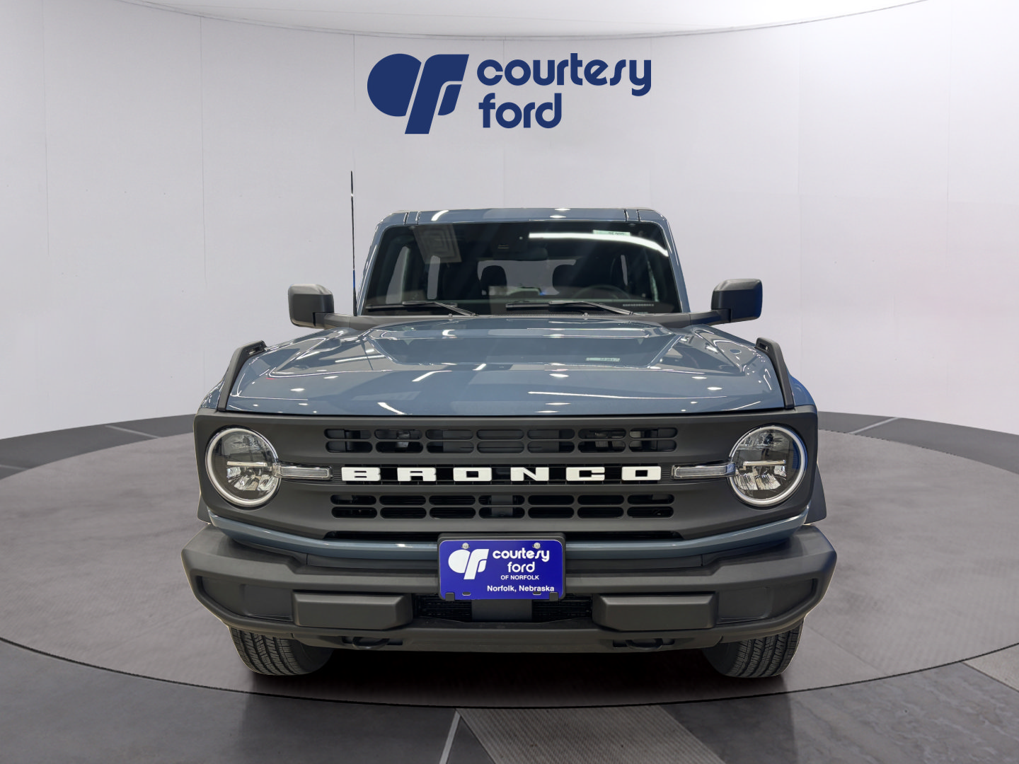 New 2025 Ford Bronco 2-Door AWD/4WD image 2