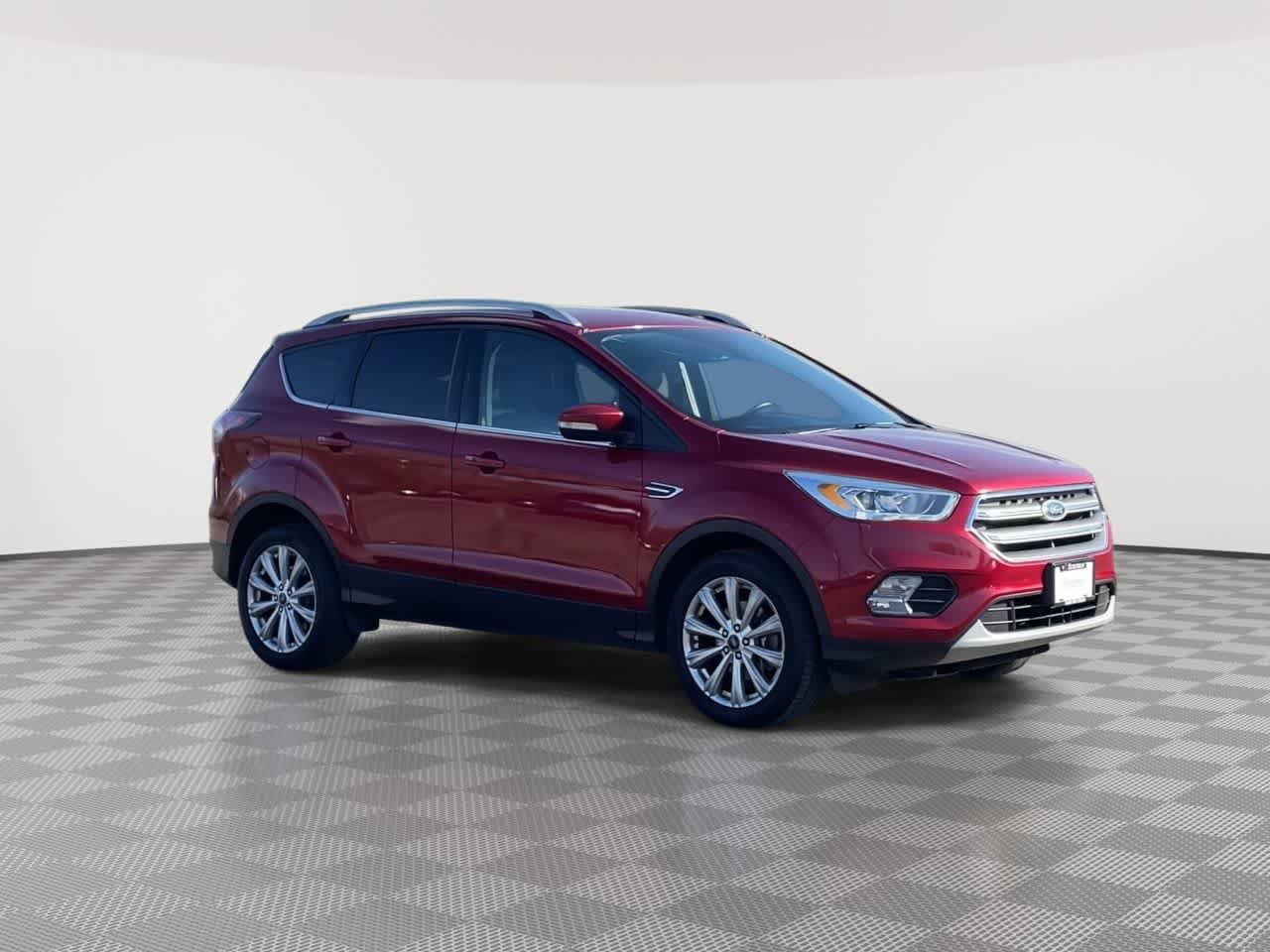 Used 2017 Ford Escape Titanium AWD/4WD image 2