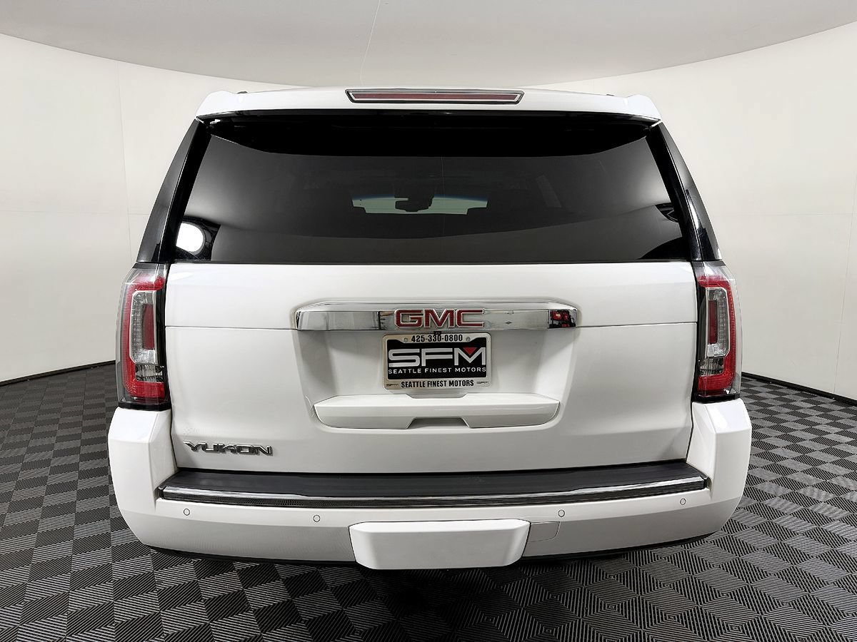 Used 2019 GMC Yukon Denali w/ Denali Ultimate Package AWD/4WD image 10
