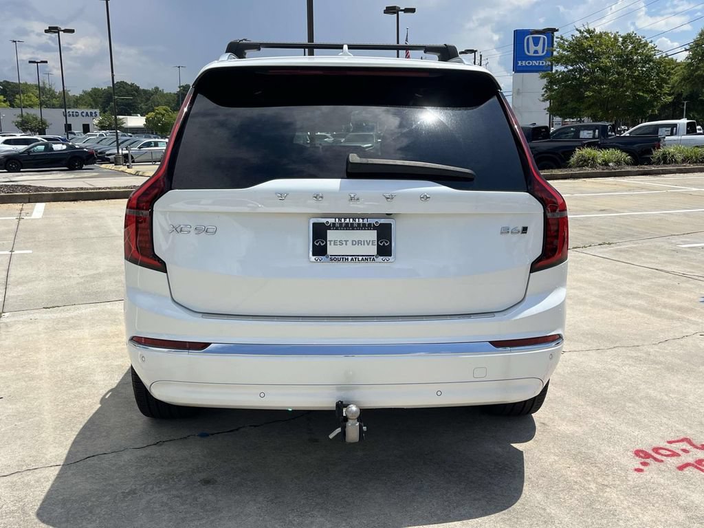 Used 2025 Volvo XC90 B6 Plus w/ Protection Package Premier AWD/4WD image 4