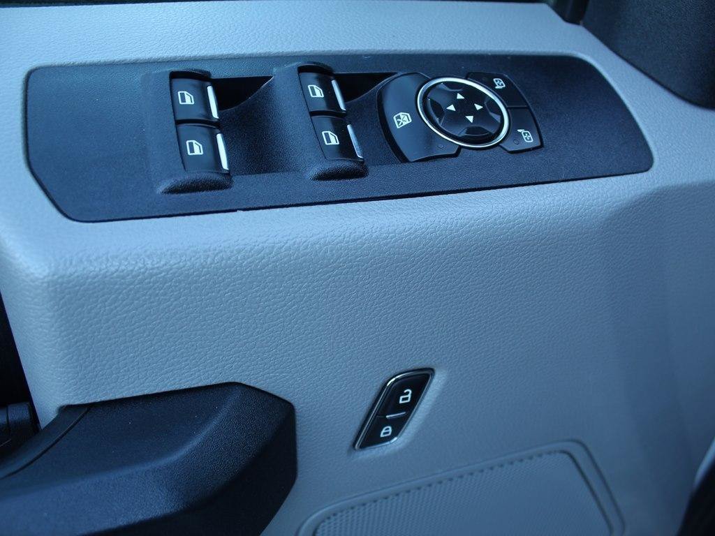 Used 2021 Ford F250 XL w/ Power Equipment Group AWD/4WD image 15
