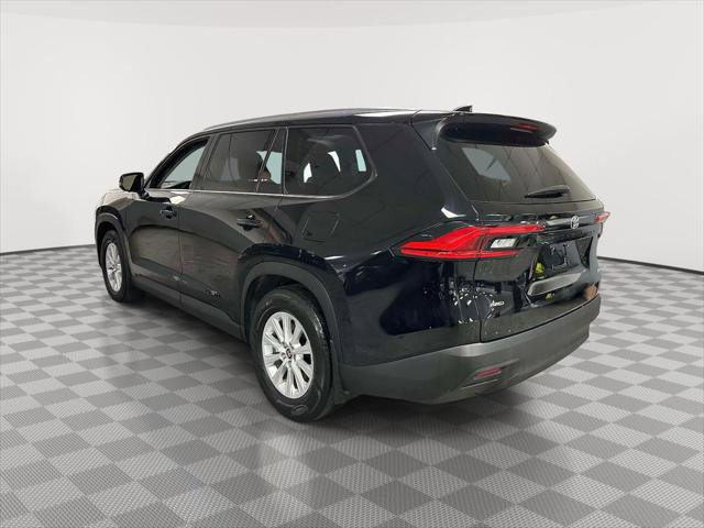 Used 2024 Toyota Grand Highlander XLE image 5