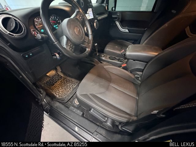 Used 2018 Jeep Wrangler Unlimited Rubicon w/ Cold Weather Group AWD/4WD image 11