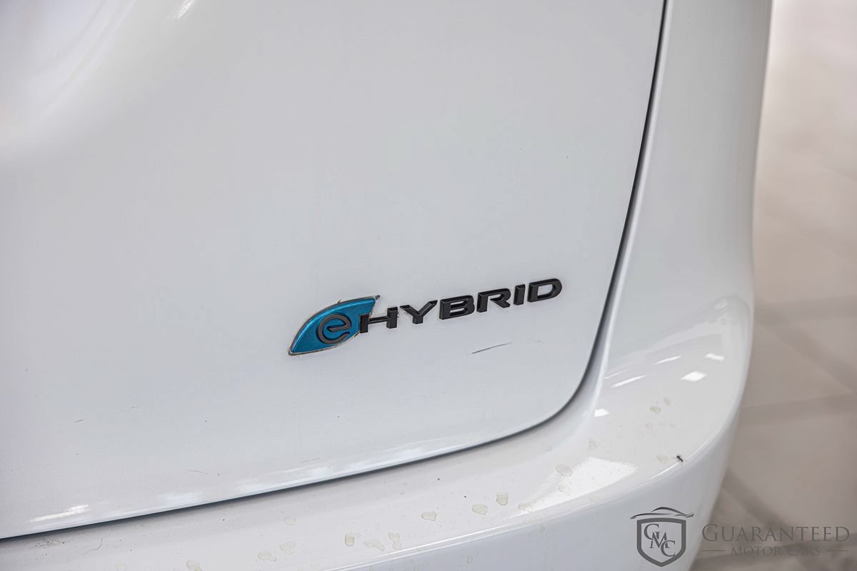Used 2022 Chrysler Pacifica Touring-L w/ S Appearance Package FWD image 15