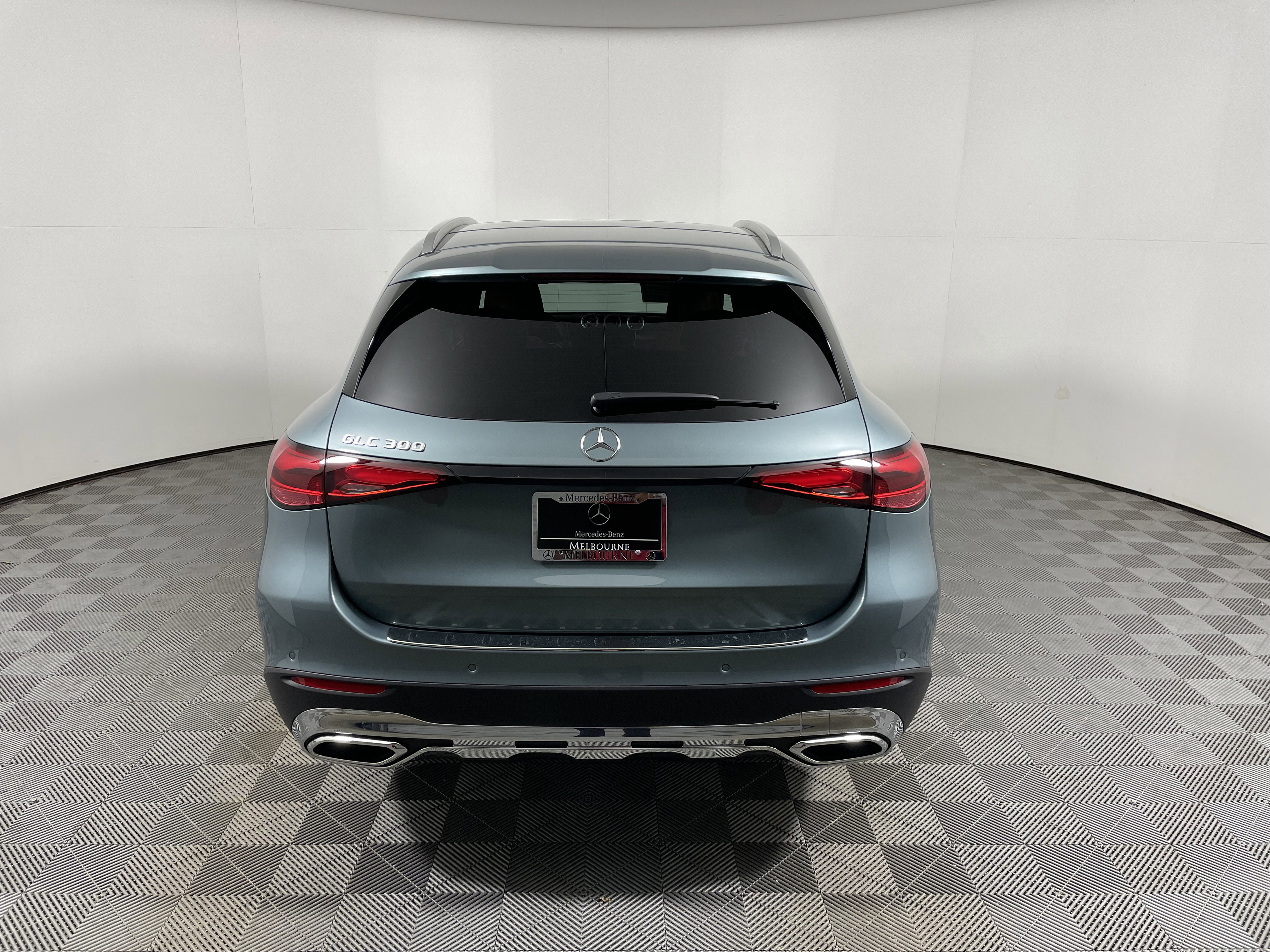 New 2026 Mercedes-Benz GLC 300 image 4