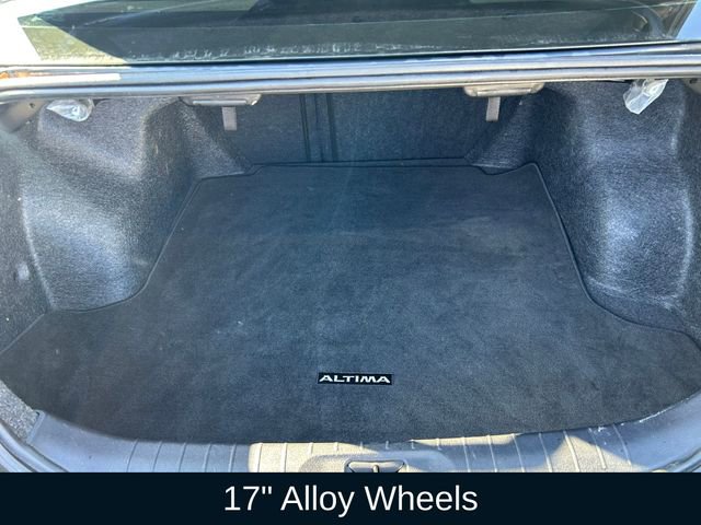 Used 2024 Nissan Altima 2.5 SV image 13