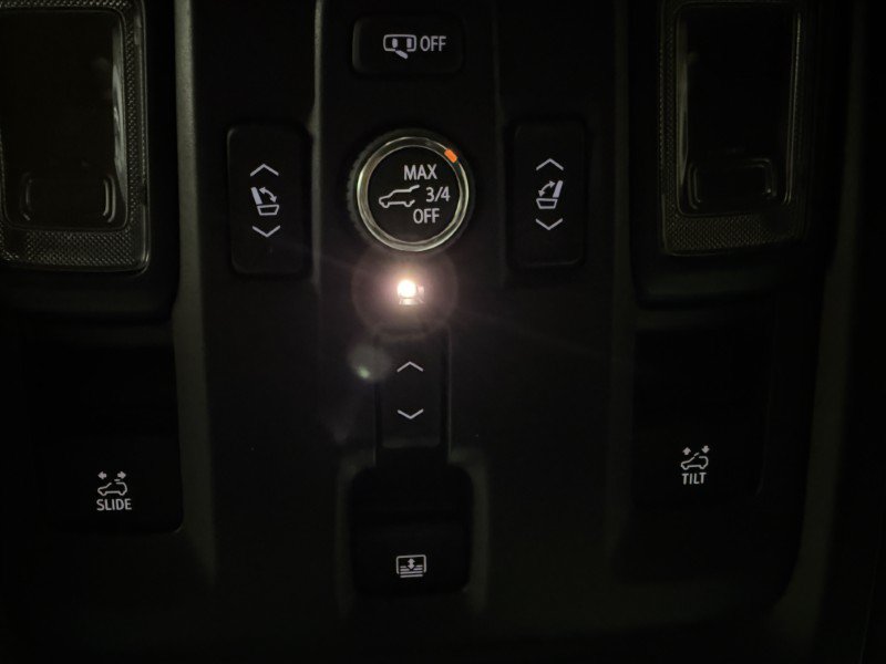 Used 2021 Chevrolet Suburban High Country AWD/4WD image 42