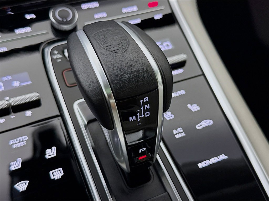 Used 2023 Porsche Panamera Turbo S image 23