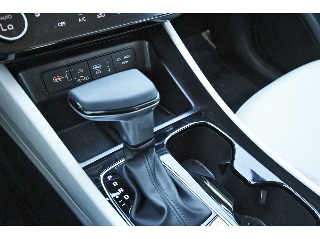Used 2025 Hyundai Tucson SEL FWD image 28
