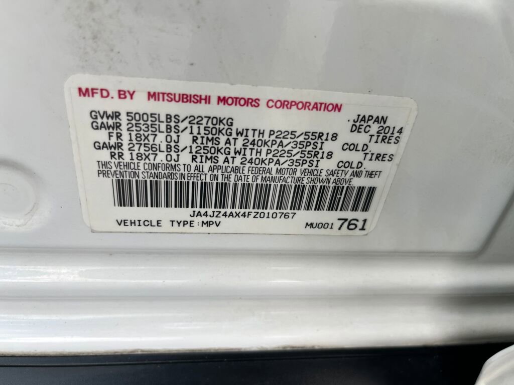 Used 2015 Mitsubishi Outlander GT image 33