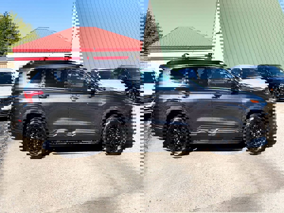 Used 2022 Hyundai Santa Fe XRT w/ Cargo Package image 4