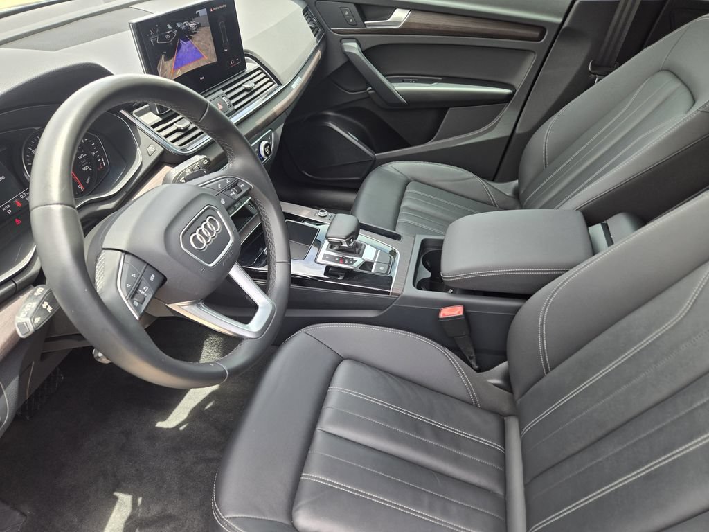 Certified 2023 Audi Q5 2.0T Premium w/ Convenience Package AWD/4WD image 17
