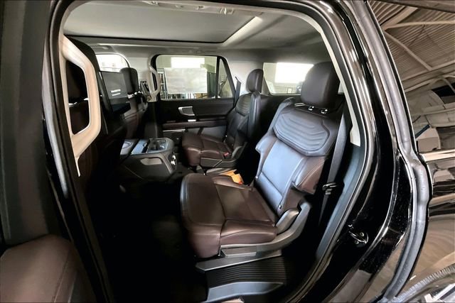 New 2026 Ford Expedition Max Platinum w/ Platinum Ultimate Package AWD/4WD image 10