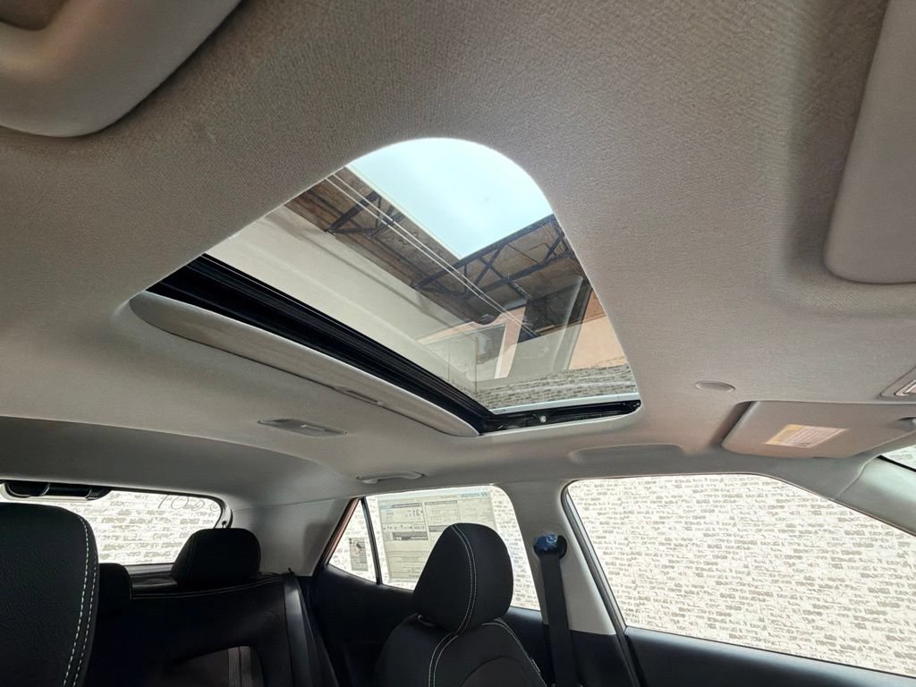 New 2026 Hyundai Venue SEL FWD image 12