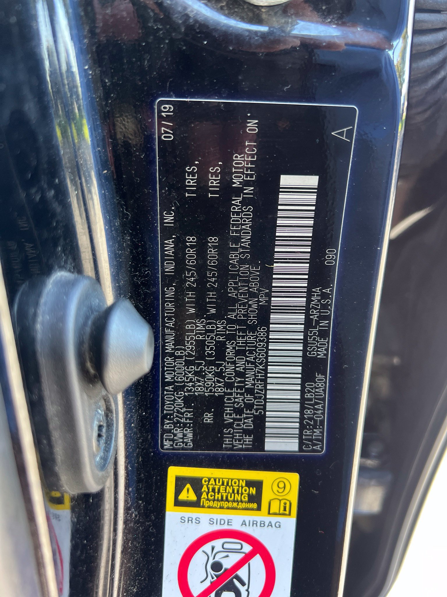 Used 2019 Toyota Highlander XLE AWD/4WD image 26
