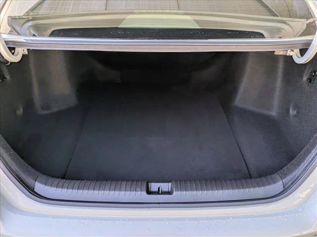 Certified 2023 Honda Accord LX image 6