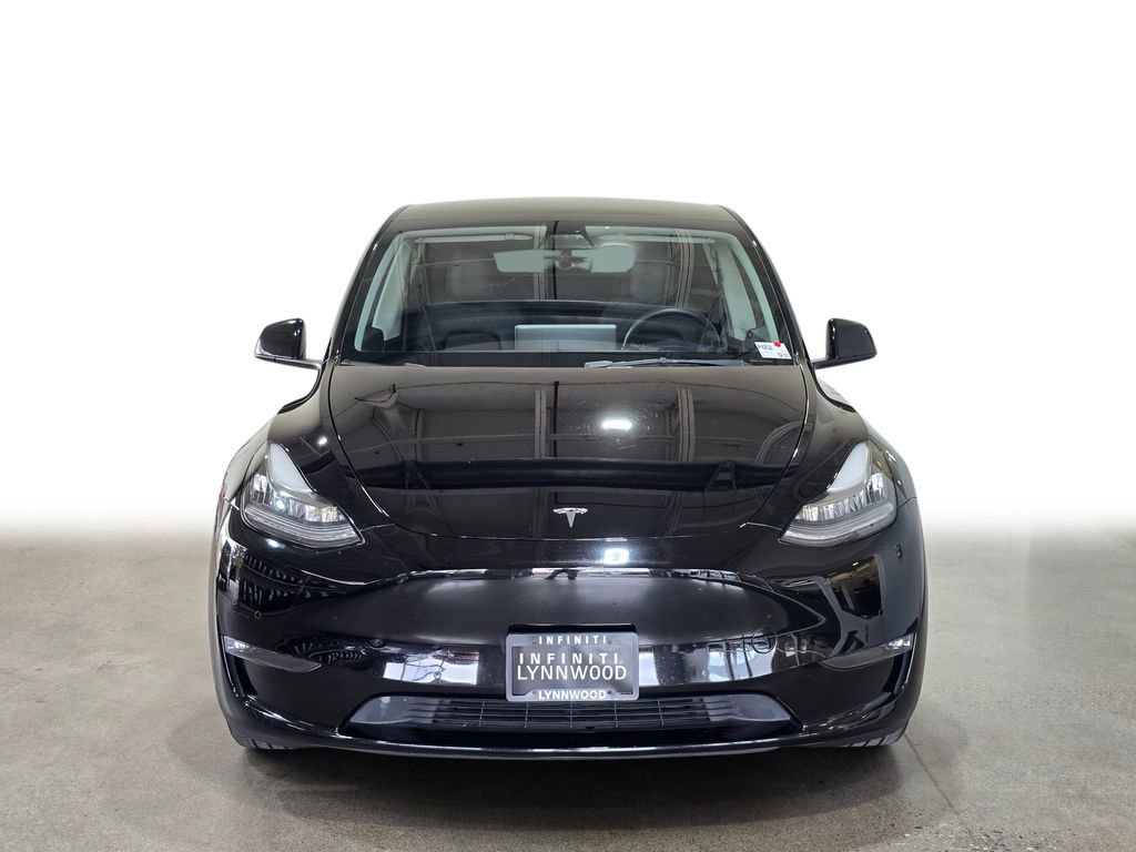 Used 2022 Tesla Model Y Long Range AWD/4WD image 2
