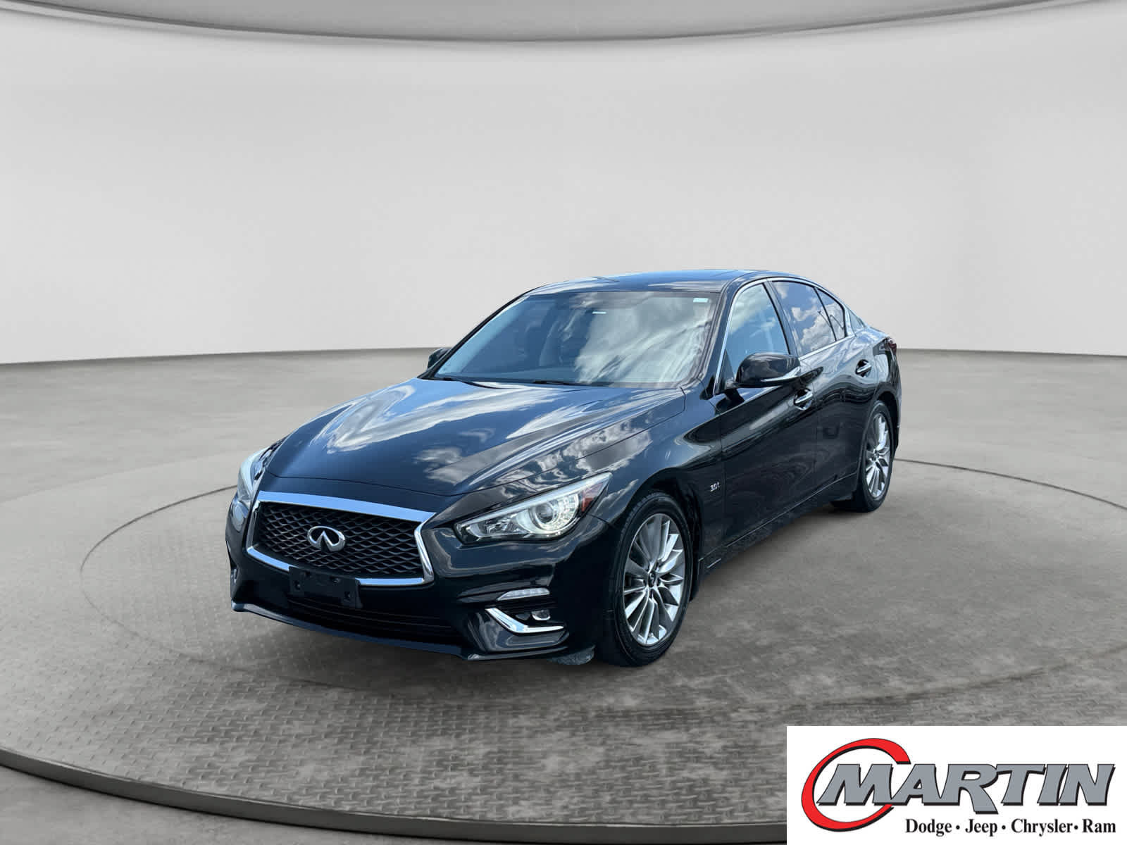 Used 2019 INFINITI Q50 Luxe w/ Essential Package (3.0T Luxe)