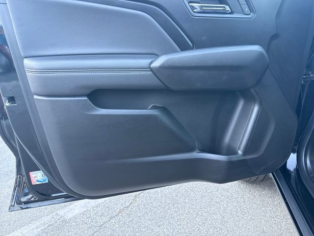 Used 2023 Chevrolet Colorado LT w/ LT Convenience Package II image 10