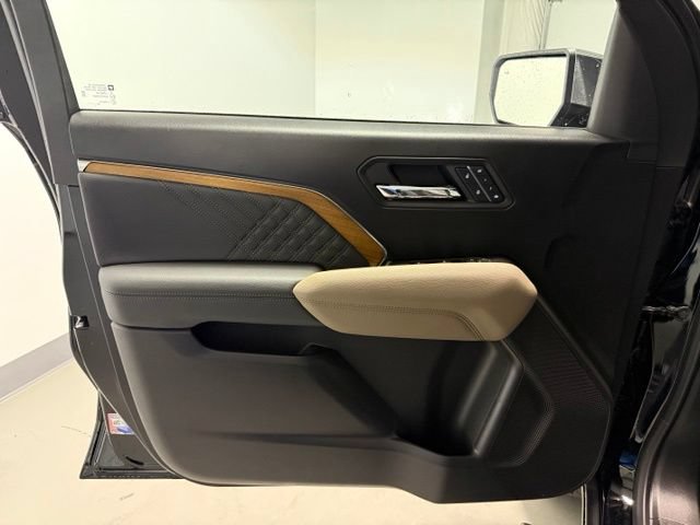 New 2026 GMC Canyon Denali AWD/4WD image 9